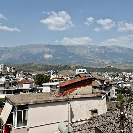 Apartment Antigona Gjirokastër Esterno foto