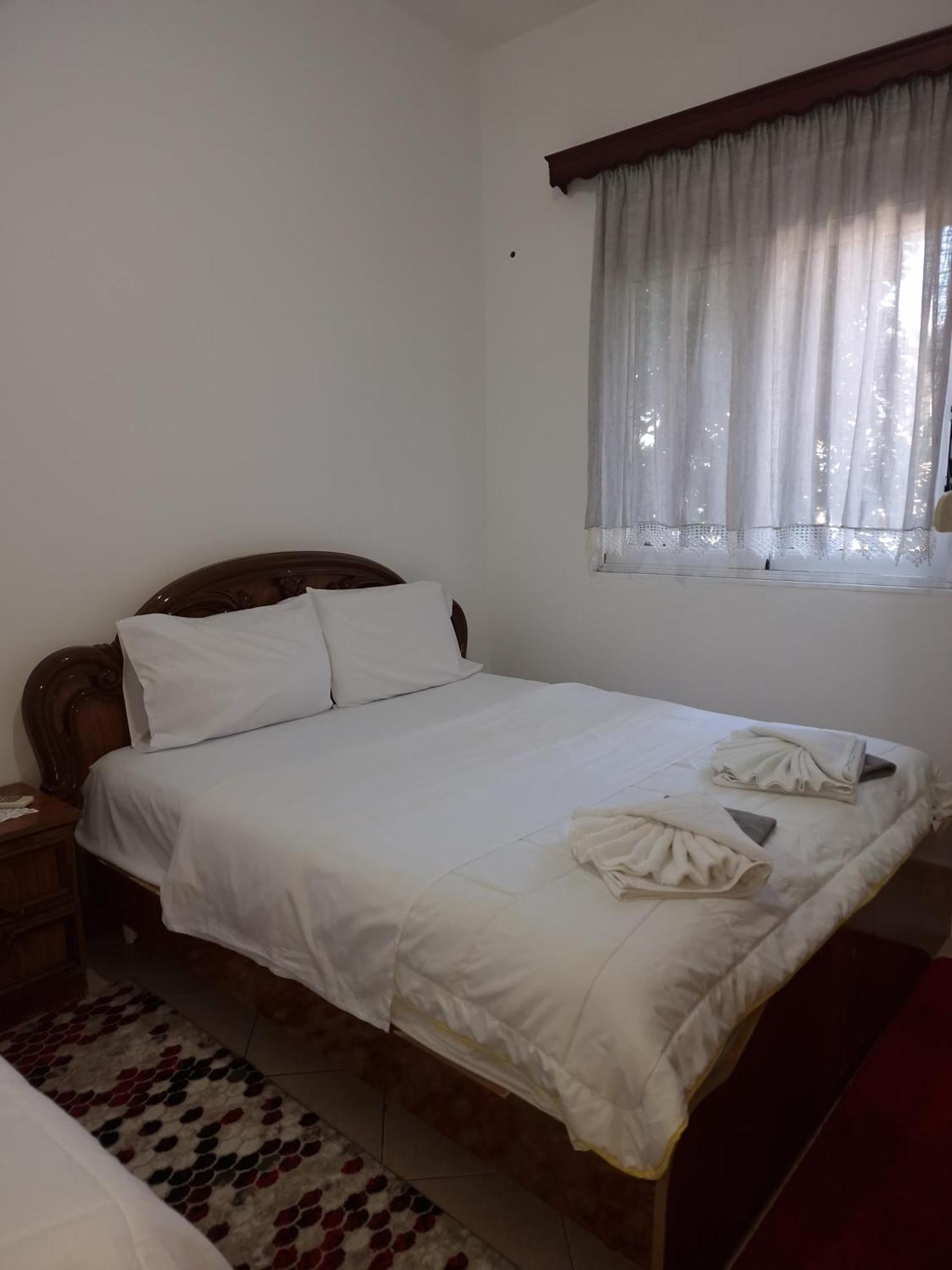 Apartment Antigona Gjirokastër Esterno foto